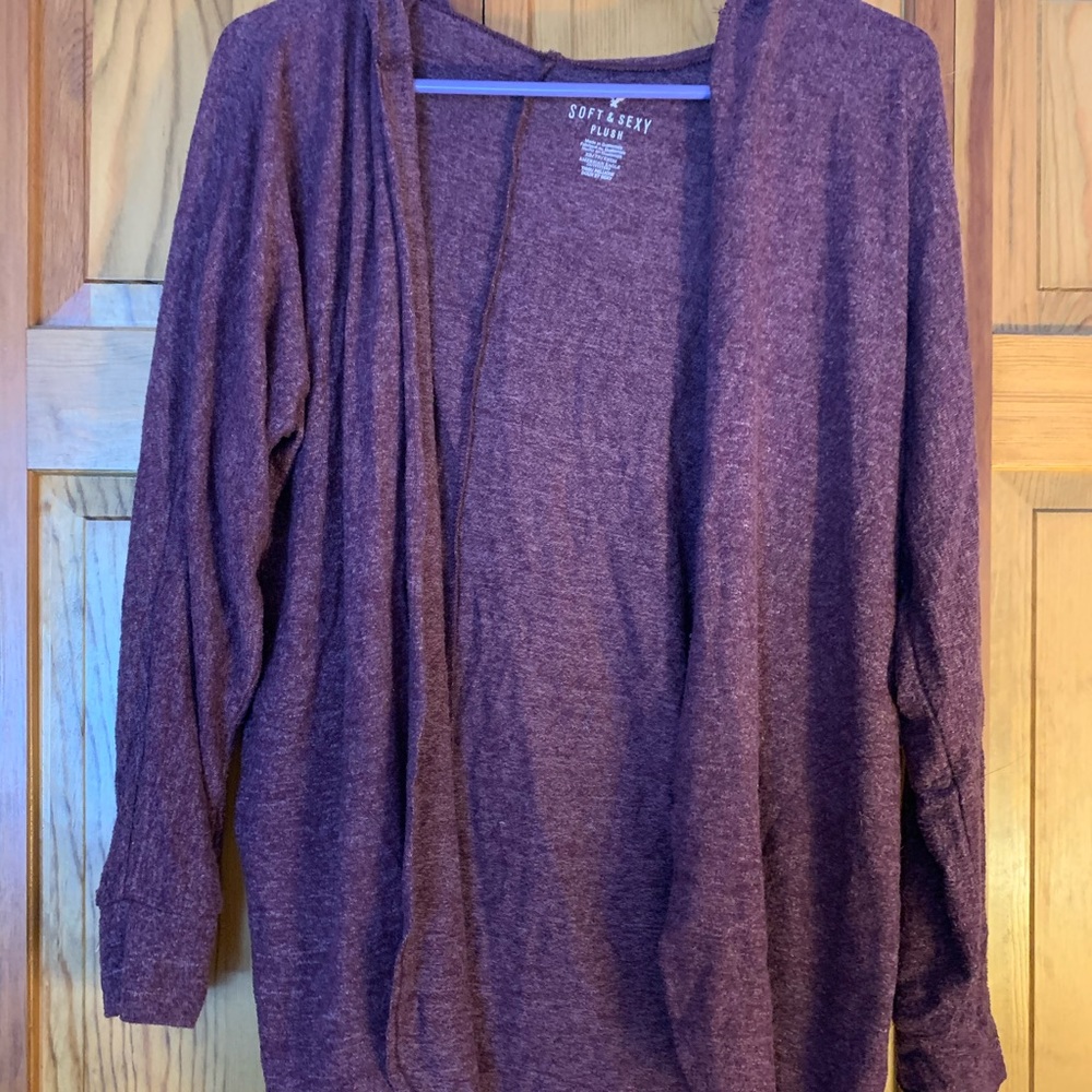 American eagle cardigan! Only worn a few times!